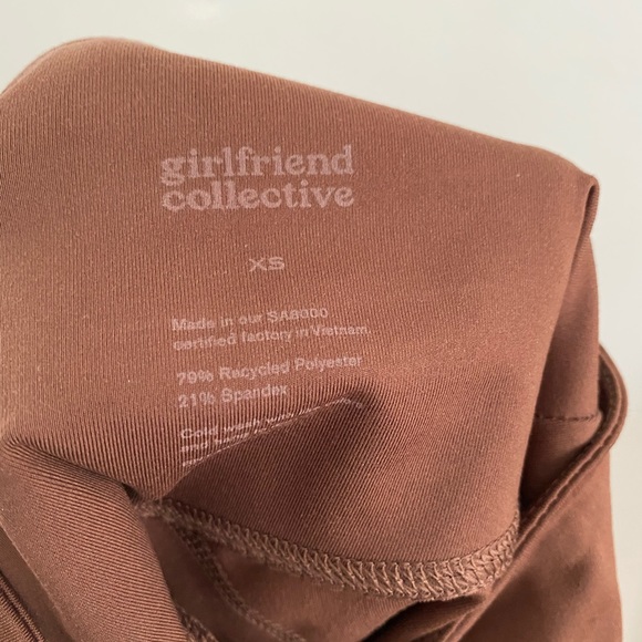 Girlfriend Collective High Rise Bike Shorts Valley - Picture 3 of 3